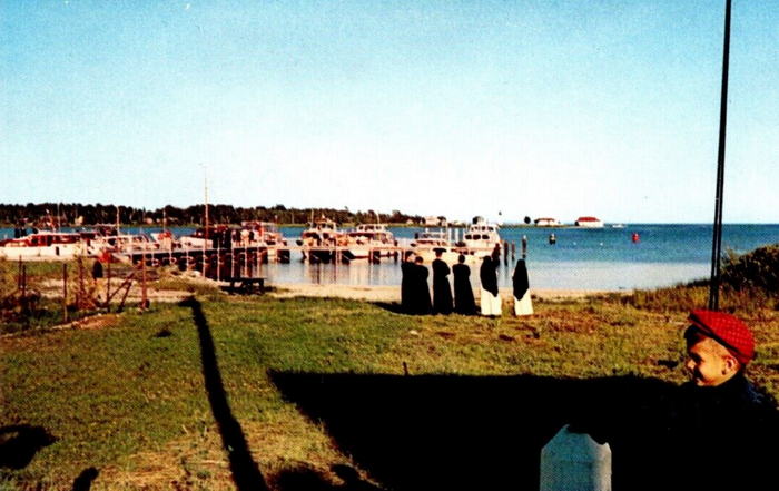 St. James (Beaver Island) - Old Postcard